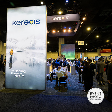 0229__4-28-23_Kerecis-SAWCExhibit-Booth-National-Harbor-Gaylord-Hotel-Washington-DC-EventPhotojournalism-event-photographers