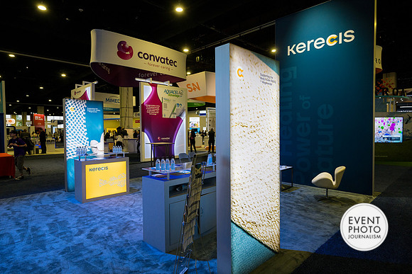 0045__4-28-23_Kerecis-SAWCExhibit-Booth-National-Harbor-Gaylord-Hotel-Washington-DC-EventPhotojournalism-event-photographers
