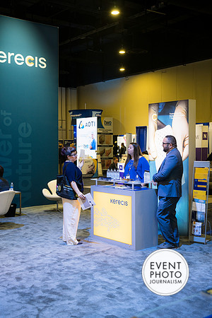 0115__4-28-23_Kerecis-SAWCExhibit-Booth-National-Harbor-Gaylord-Hotel-Washington-DC-EventPhotojournalism-event-photographers