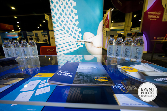 0057__4-28-23_Kerecis-SAWCExhibit-Booth-National-Harbor-Gaylord-Hotel-Washington-DC-EventPhotojournalism-event-photographers