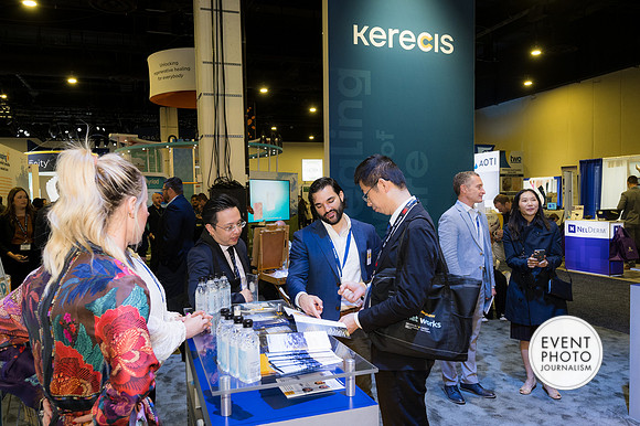 0145__4-28-23_Kerecis-SAWCExhibit-Booth-National-Harbor-Gaylord-Hotel-Washington-DC-EventPhotojournalism-event-photographers