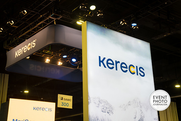 0064__4-28-23_Kerecis-SAWCExhibit-Booth-National-Harbor-Gaylord-Hotel-Washington-DC-EventPhotojournalism-event-photographers