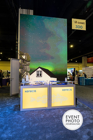 0083__4-28-23_Kerecis-SAWCExhibit-Booth-National-Harbor-Gaylord-Hotel-Washington-DC-EventPhotojournalism-event-photographers