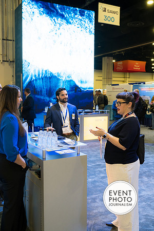 0123__4-28-23_Kerecis-SAWCExhibit-Booth-National-Harbor-Gaylord-Hotel-Washington-DC-EventPhotojournalism-event-photographers