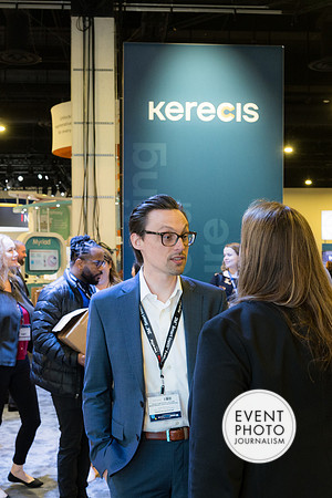 0134__4-28-23_Kerecis-SAWCExhibit-Booth-National-Harbor-Gaylord-Hotel-Washington-DC-EventPhotojournalism-event-photographers