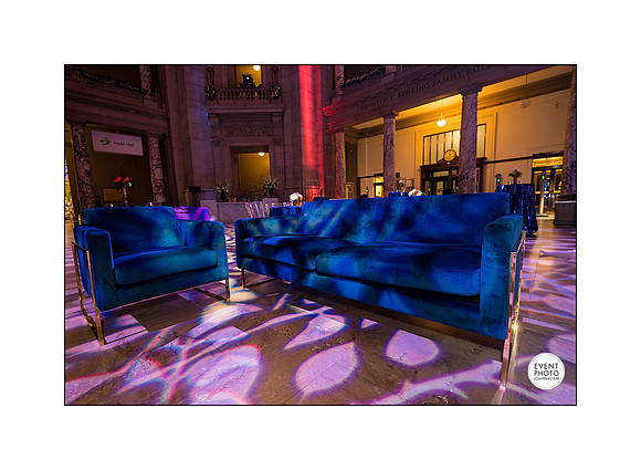 0024__12-8-22_Venture-Global-Holiday-Party-National-Museum-of-Natural-History-Washington-DC-EventPhotojournalism-event-photographers