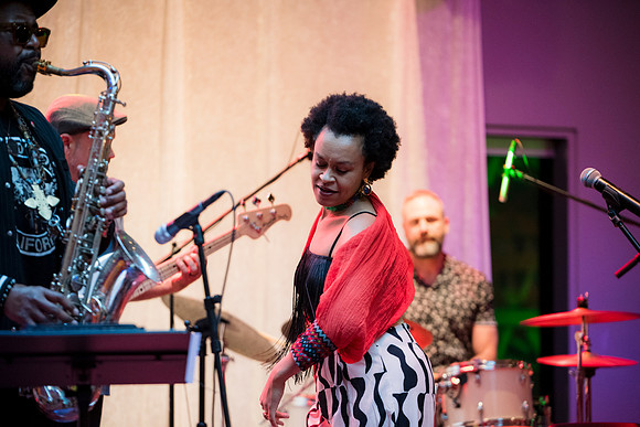 0071__NMAfA-Jazz-Concert-Meklit-Hadero-Washington-DC-Event-Photojournalism-photography