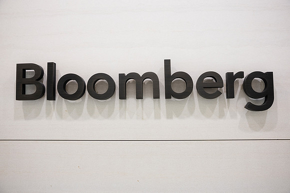 0001__4-17-26_Bloomberg-BP-World-Bank-Roundtable-Event-Photojournalism-photography