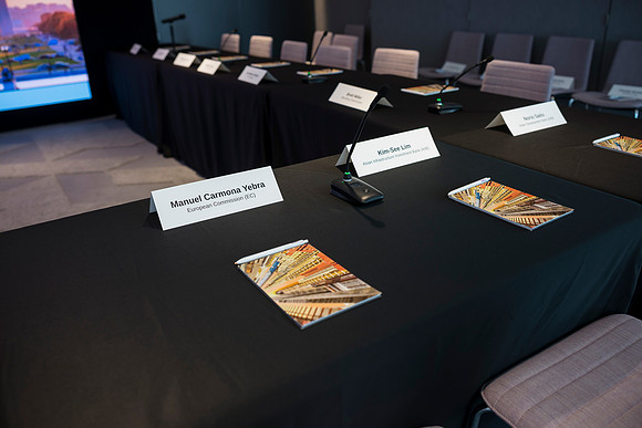 0019__4-17-26_Bloomberg-BP-World-Bank-Roundtable-Event-Photojournalism-photography