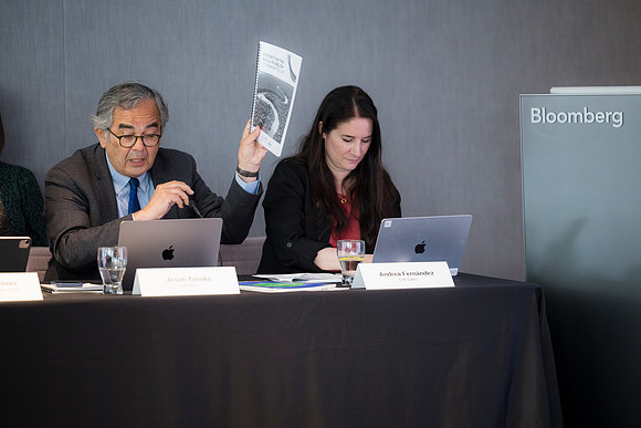 0191__4-17-26_Bloomberg-BP-World-Bank-Roundtable-Event-Photojournalism-photography