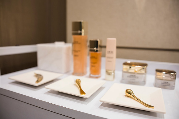 0089__4-23-26_Dior-Beauty-Masterclass-Bloomingdales-Tysons-Virginia-Event-Photojournalism-Photographer