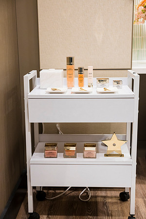 0087__4-23-26_Dior-Beauty-Masterclass-Bloomingdales-Tysons-Virginia-Event-Photojournalism-Photographer