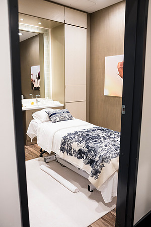 0102__4-23-26_Dior-Beauty-Masterclass-Bloomingdales-Tysons-Virginia-Event-Photojournalism-Photographer