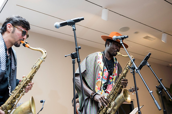 0177H_3-29-25_Smithsonian-Museum-of-African-Art-Cheikh-Ibra-Fam-Concert-Event-Photojournalism