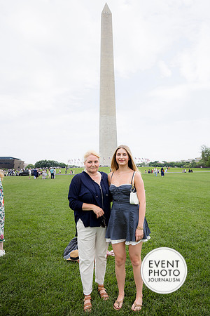 0037__5-17-26_Alexander's-GWU-Graduation-Family-Session-Event-Photojournalism-photography