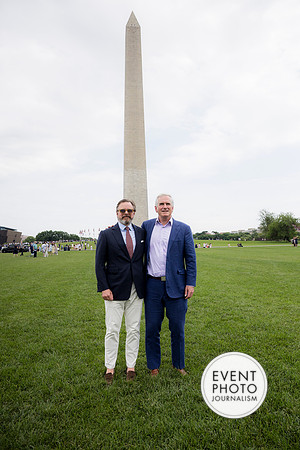 0045__5-17-26_Alexander's-GWU-Graduation-Family-Session-Event-Photojournalism-photography