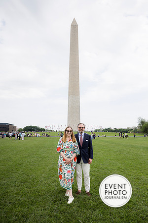 0049__5-17-26_Alexander's-GWU-Graduation-Family-Session-Event-Photojournalism-photography