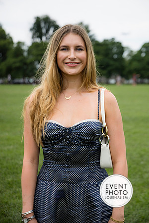 0058__5-17-26_Alexander's-GWU-Graduation-Family-Session-Event-Photojournalism-photography