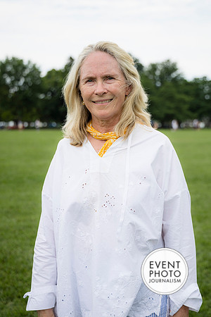 0065__5-17-26_Alexander's-GWU-Graduation-Family-Session-Event-Photojournalism-photography