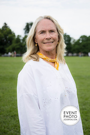 0067__5-17-26_Alexander's-GWU-Graduation-Family-Session-Event-Photojournalism-photography