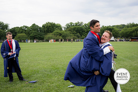 0192__5-17-26_Alexander's-GWU-Graduation-Family-Session-Event-Photojournalism-photography