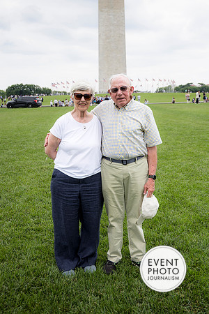 0220__5-17-26_Alexander's-GWU-Graduation-Family-Session-Event-Photojournalism-photography