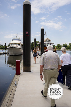 0279__5-17-26_Alexander's-GWU-Graduation-Family-Session-Event-Photojournalism-photography