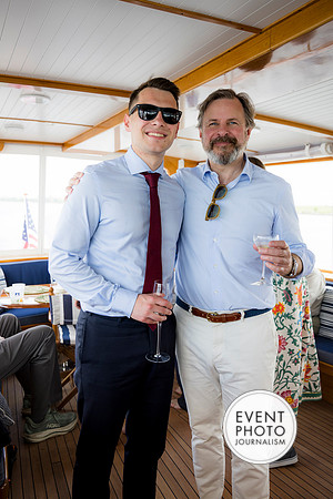 0516__5-17-26_Alexander's-GWU-Graduation-Family-Session-Event-Photojournalism-photography
