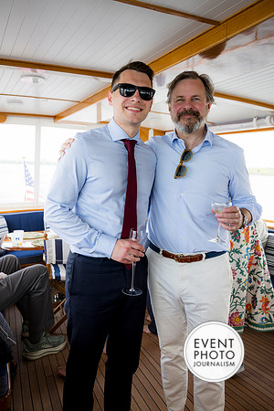 0517__5-17-26_Alexander's-GWU-Graduation-Family-Session-Event-Photojournalism-photography