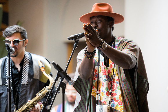 0106H_3-29-25_Smithsonian-Museum-of-African-Art-Cheikh-Ibra-Fam-Concert-Event-Photojournalism