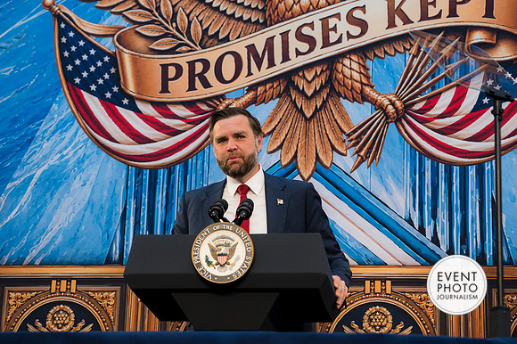 0962__9-3-26 Foundry-School-USIP-DC-Event-Photojournalism