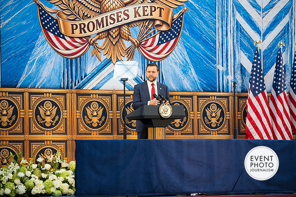 1070__9-3-26 Foundry-School-USIP-DC-Event-Photojournalism
