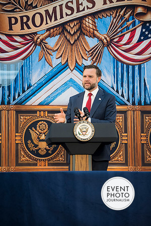 1088__9-3-26 Foundry-School-USIP-DC-Event-Photojournalism