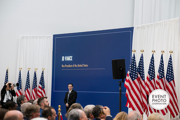 1126__9-3-26 Foundry-School-USIP-DC-Event-Photojournalism