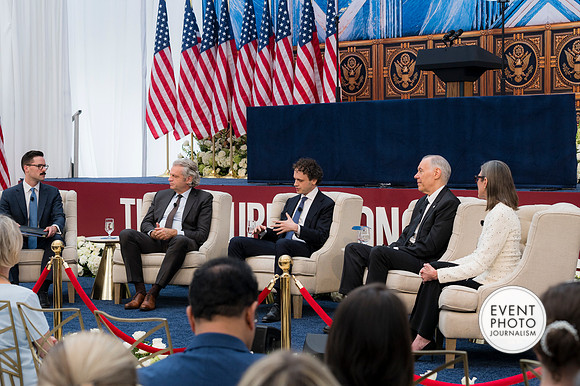 1338__9-3-26 Foundry-School-USIP-DC-Event-Photojournalism