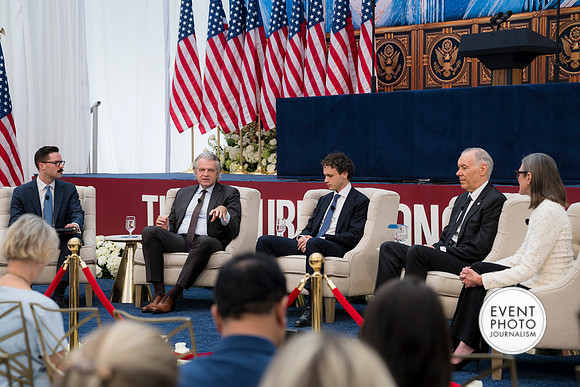 1369__9-3-26 Foundry-School-USIP-DC-Event-Photojournalism
