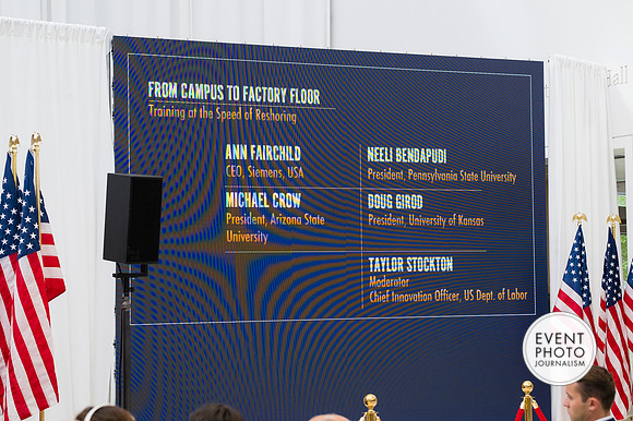 1493__9-3-26 Foundry-School-USIP-DC-Event-Photojournalism