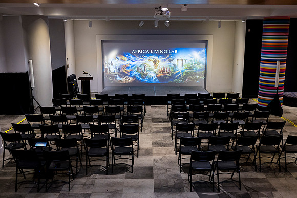 0017__9-12-26__NMAfA-Teaching-Africa-Program-Event-Photojournalism-DC-Photographers