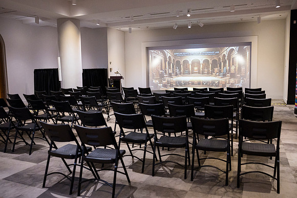 0042__9-12-26__NMAfA-Teaching-Africa-Program-Event-Photojournalism-DC-Photographers