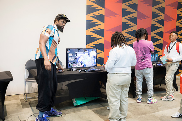 0153__9-12-26__NMAfA-Teaching-Africa-Program-Event-Photojournalism-DC-Photographers
