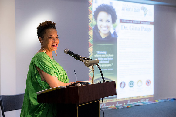 0335__9-12-26__NMAfA-Teaching-Africa-Program-Event-Photojournalism-DC-Photographers