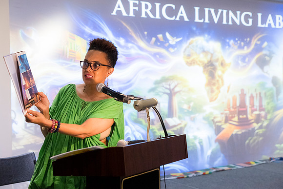 0349__9-12-26__NMAfA-Teaching-Africa-Program-Event-Photojournalism-DC-Photographers