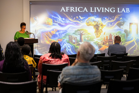 0393__9-12-26__NMAfA-Teaching-Africa-Program-Event-Photojournalism-DC-Photographers