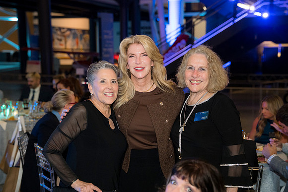 1141_9-22-26 JPMorgan-Chase-United-Attendent-Appreciation-Event-Udvar-Air-Space-Virginia_Event-Photojournalism-Photographer