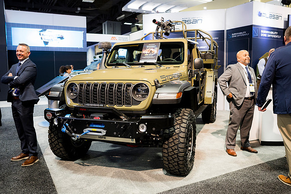 0010_10-12-26_Plasan-AUSA-Car-Unveiling-Convention-Center-DC-Event-Photojournalism-Washington,DC
