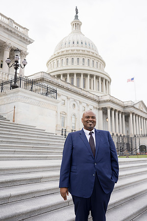 0024__9-23-26_Experian PAC Fly-in_Capitol-Hill-Group-Photo-Washington-DC_Event-Photojournalism-Photographer
