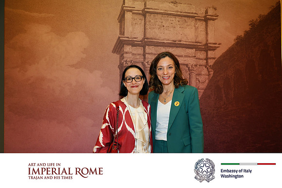 0018__9-25-26_Embassy-of-Italy's-Exhibition-Opening-Washington-DC-Event-Photojournalism-Photographer