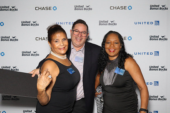 1990_9-22-26 JPMorgan-Chase-United-Attendent-Appreciation-Event-Udvar-Air-Space-Virginia_Event-Photojournalism-Photographer