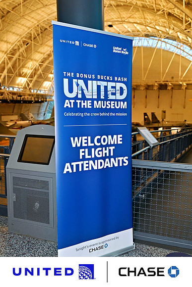 1502_9-22-26 JPMorgan-Chase-United-Attendent-Appreciation-Event-Udvar-Air-Space-Virginia_Event-Photojournalism-Photographer