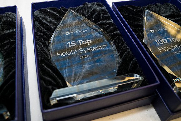 0027_10-8-26_100-Top-Hospitals-Award-Gala-Gaylord-National-Harbor-photography-Event-Photojournalism-Maryland